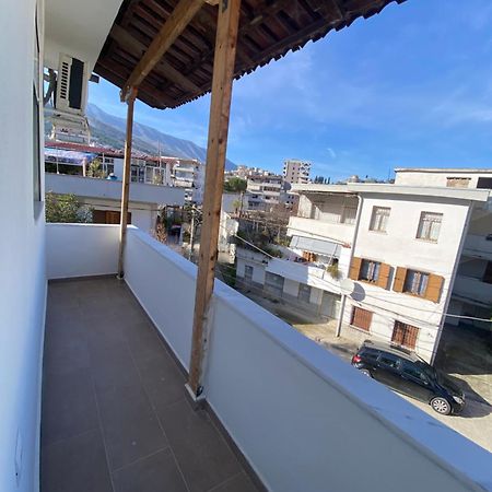 Novs Apartment3 Gjirokastër Exteriör bild